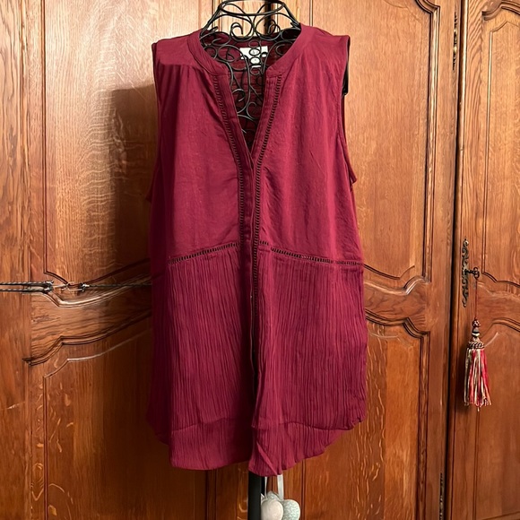 Style & Co. Tops - Button front tank tunic. XL